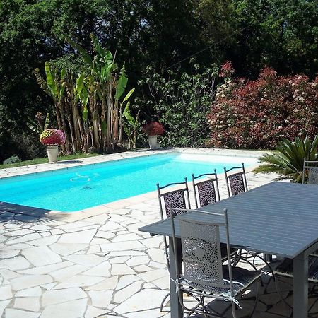 Peaceful Villa In Saint Paul De Vence With Pool Esterno foto