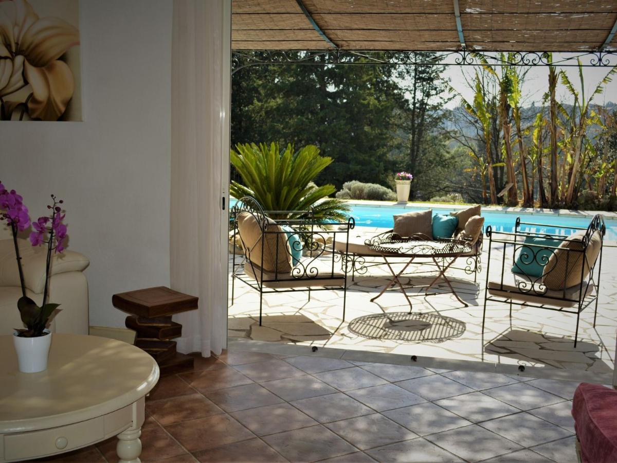 Peaceful Villa In Saint Paul De Vence With Pool Esterno foto