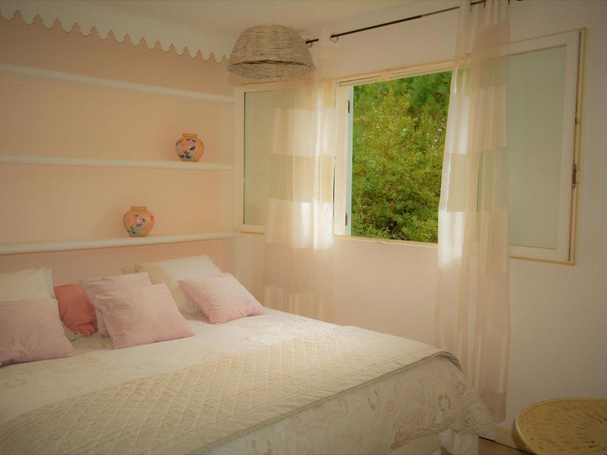 Peaceful Villa In Saint Paul De Vence With Pool Esterno foto